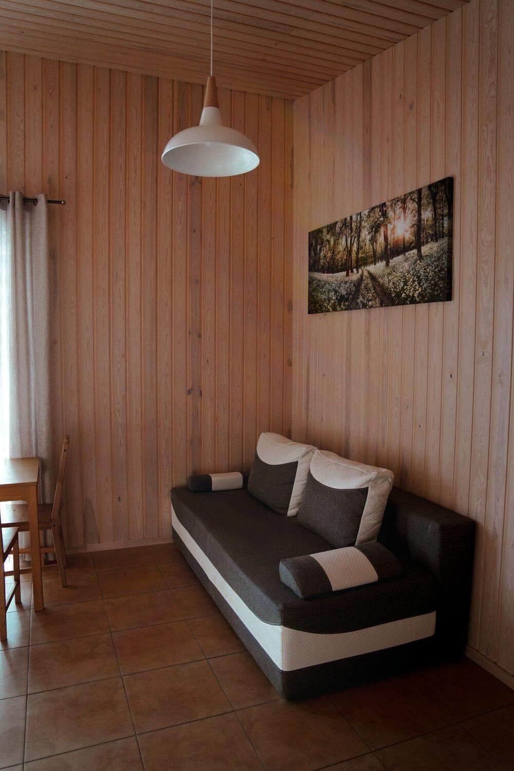 Sila terases Aparthotel Madona Bilik gambar